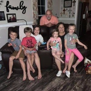 Meet your Posher, Cara